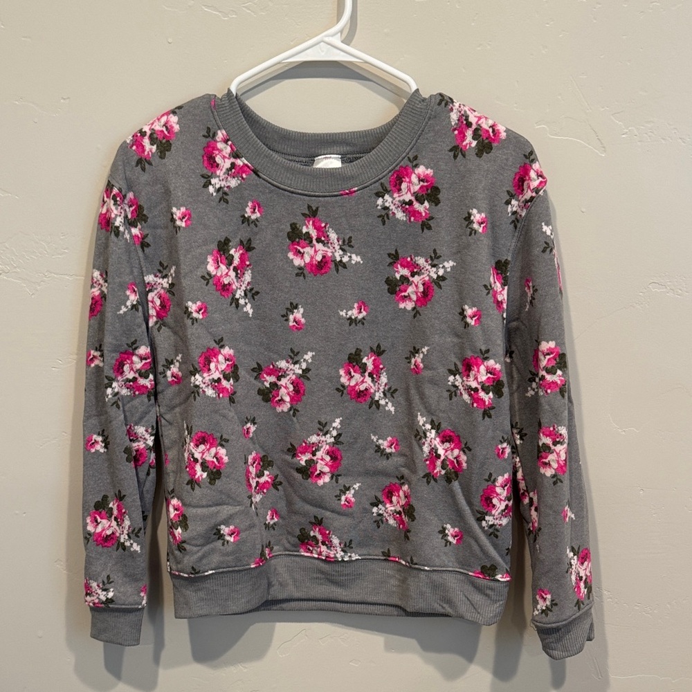 No Boundaries Gray and Pink Sweatshirt